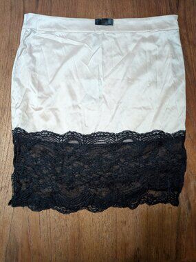 Maison Close (Scandale) Slip/Skirt. White. Size 8 (USA)